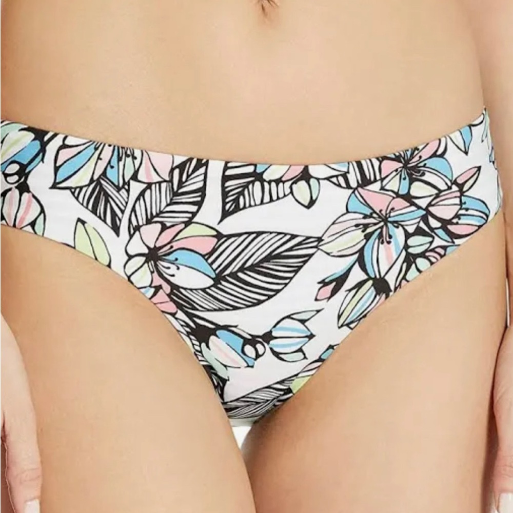 Splendid bikini bottom . Size M